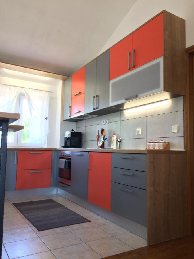 Hotel Sanmari à Novi Vinodolski Extérieur photo