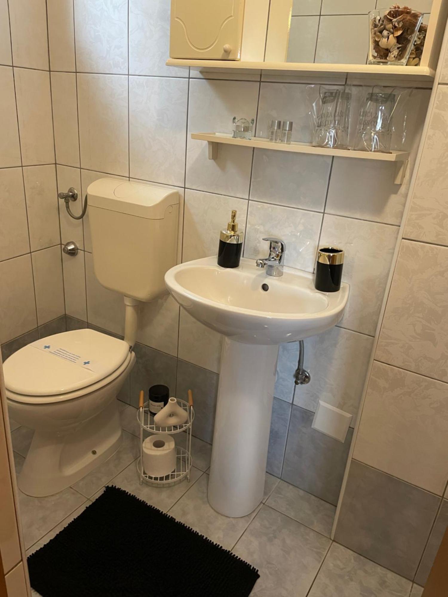 Hotel Sanmari à Novi Vinodolski Extérieur photo