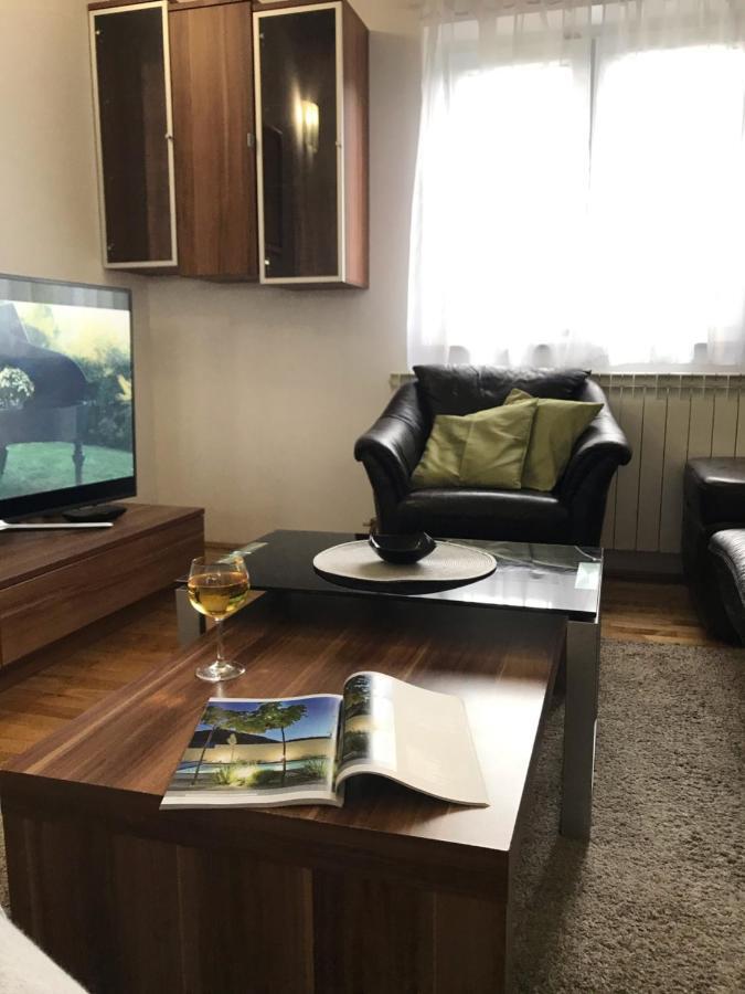 Hotel Sanmari à Novi Vinodolski Extérieur photo